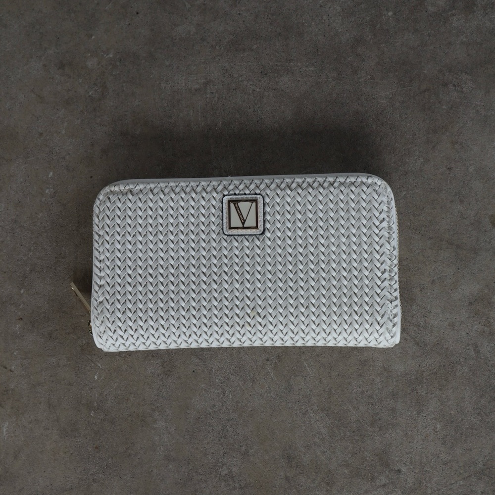 Victoria's Secret White Woven Wallet